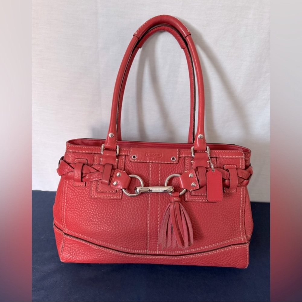 Coach Red Shoulder Bag Elegant and Functional (C5)